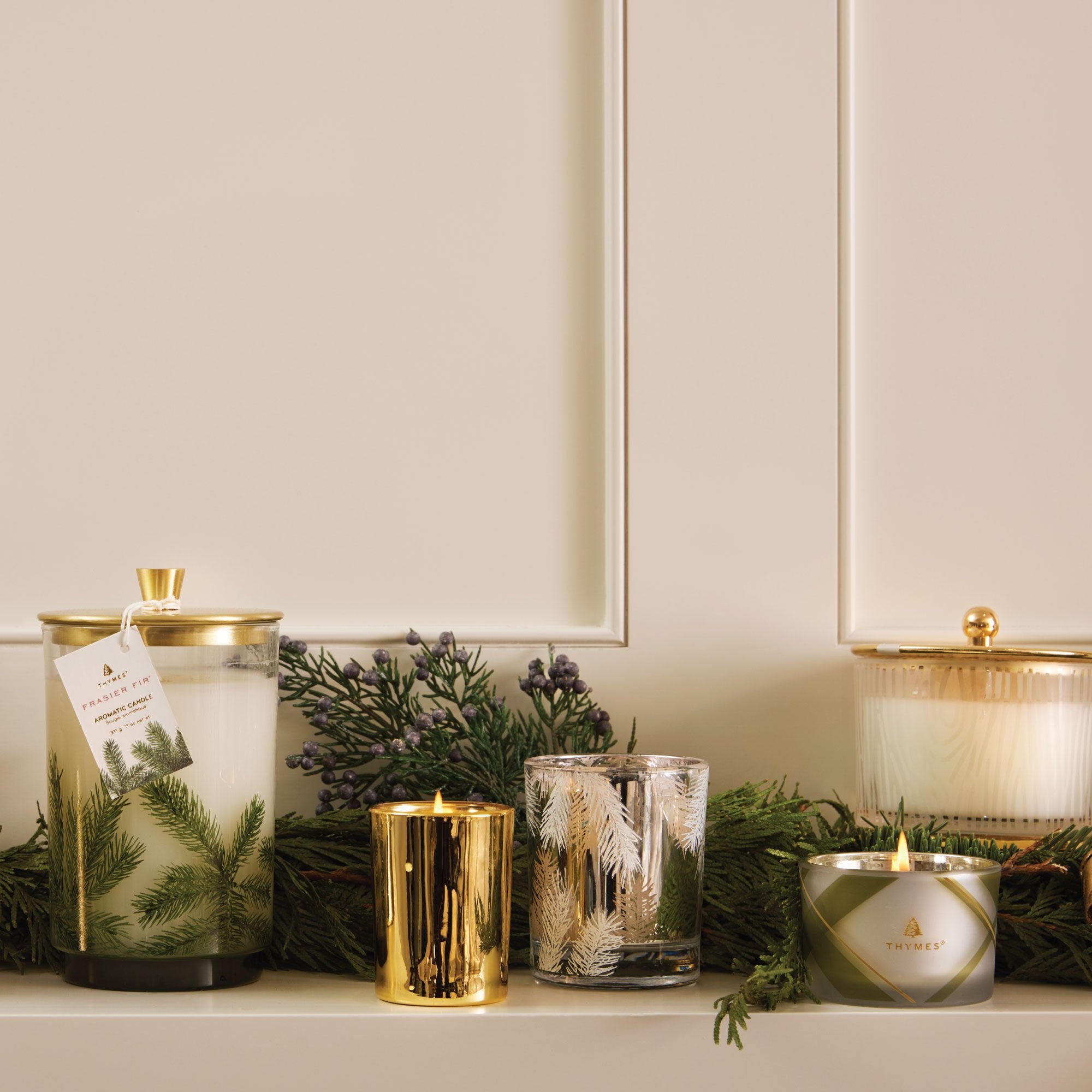FFR-gilded-expansion-large-poured-candle-frosted-wood-grain-web-alt-3_dce87843-387f-4259-bc3a-9bd9c3a32541.jpg