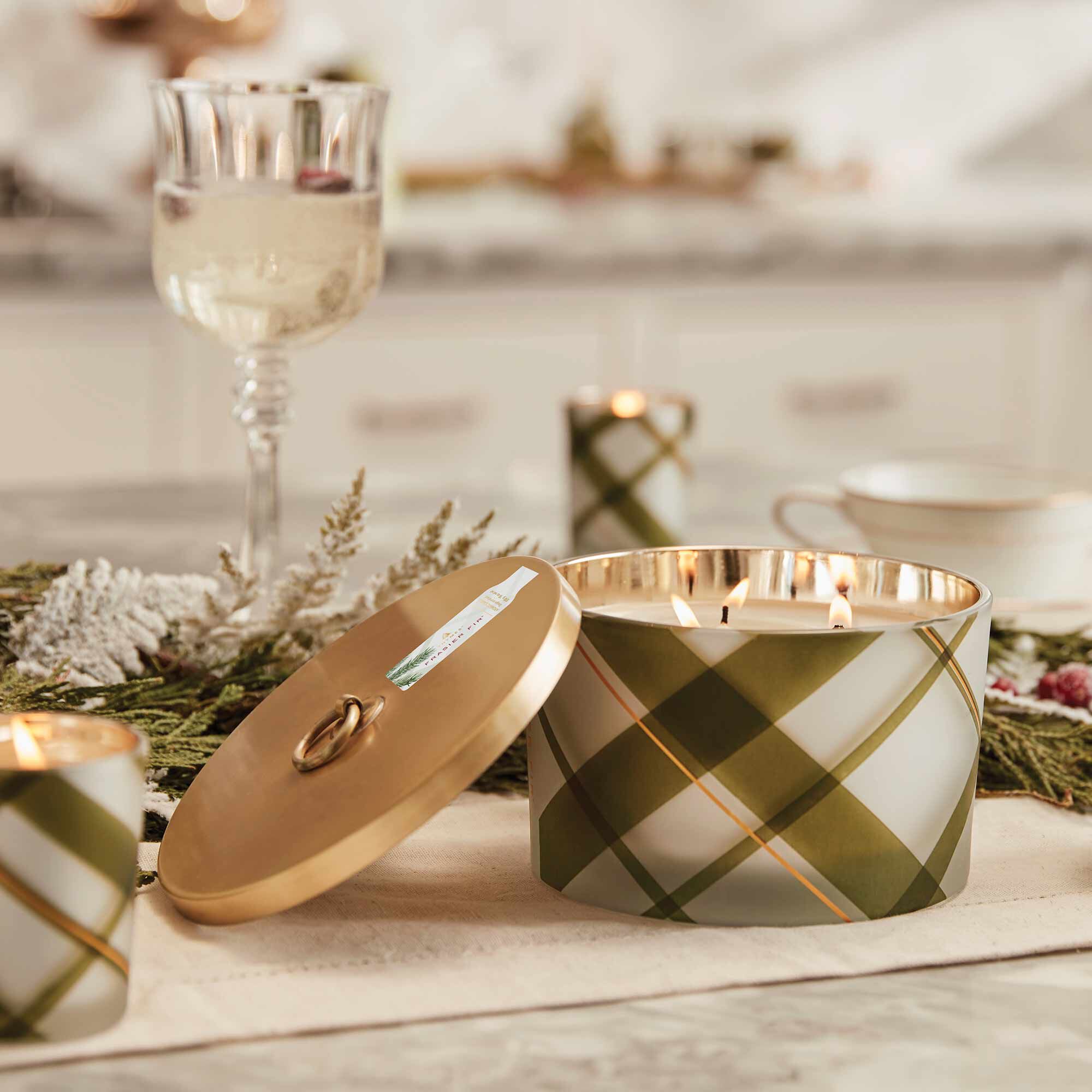 ffr-frosted-plaid-large-candle-1.jpg
