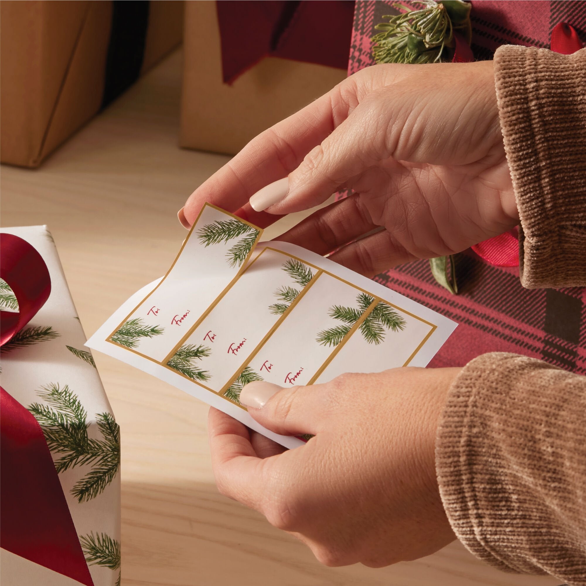 frasier-fir-gift-tags-3.jpg